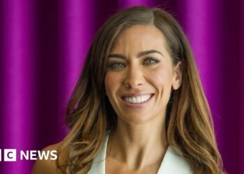 I will not put my relationships on social media once more