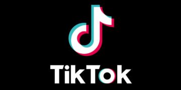 Senate Intel Vice Chair Prods Trump Over TikTok Plans