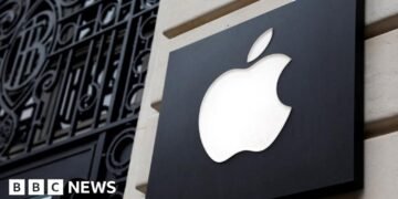 Apple referred for doable felony contempt investigation