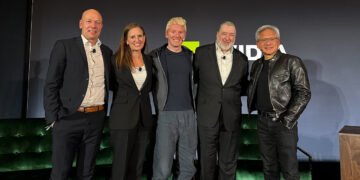 Healthcare Leaders, NVIDIA CEO Share Trade AI Innovation
