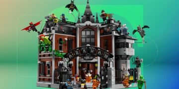 9 Wickedly Artistic Lego Units Debuting at Comedian-Con 2025