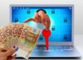 Ransomware Actors Mix Professional Instruments with Customized Malware to Evade Detection