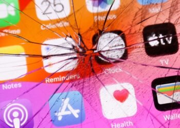 New zero-day startup gives $20 million for instruments that may hack any smartphone