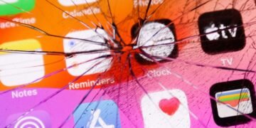 New zero-day startup gives $20 million for instruments that may hack any smartphone