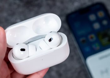 iOS 26’s AirPod Replace Has A Function That Fixes A Huge Drawback