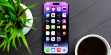 Cease Your iPhone Display From Turning Off With This One Setting Change