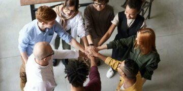 Snowflake and different information firms be a part of forces to develop vendor-neutral customary for semantic metadata