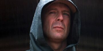 Unbreakable is underrated as top-of-the-line superhero motion pictures of all time