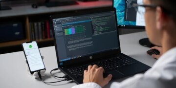 Meta Expands WhatsApp Safety Analysis with New Proxy Device and $4M in Bounties This Yr