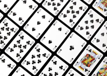 Uncover Hidden Patterns with Clever Ok-Means Clustering