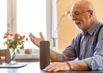 8 sensible residence necessities that assist seniors keep impartial and guarded at residence – Automated House