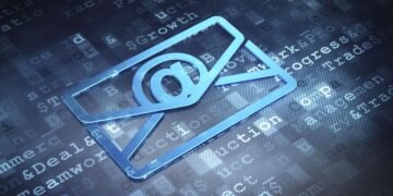 Preventing e mail threats with AI