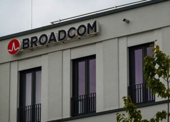 Cloud service suppliers ask EU regulator to reinstate VMware accomplice program