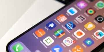 Feds take discover of iOS vulnerabilities exploited underneath mysterious circumstances