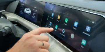 Samsung SmartThings now lets Hyundai and Kia drivers management dwelling from the dashboard – Automated Residence