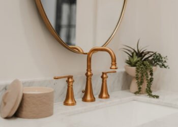 A Mix of Trendy Dwelling Decor Equipment and Revolutionary Kitchen Instruments