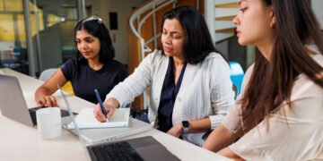 Enabling privacy-preserving AI coaching on on a regular basis gadgets | MIT Information
