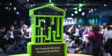 Lloyds hackathon – IT Safety Guru
