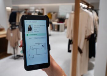 Startup helps retailers monitor their merchandise in real-time | MIT Information