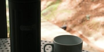 The Should-Have Transportable Espresso Maker Ranked Among the many Greatest Transportable Kitchen Devices On-line – Chefio