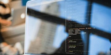 Ahead-Deployed Engineers vs. Implementation Consultants: The Essential Distinctions