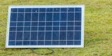 Price range-conscious householders are testing transportable photo voltaic earlier than going greater – Automated Residence