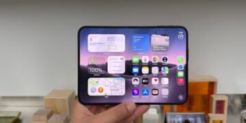 The iPhone Duo Isn’t the Pocket iPad… or Is It?