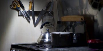 Uncover Why the 3-in-1 Moveable Espresso Maker is the Final Companion for Trendy Dwelling Decor Traits and Prime Vacation Items for Dwelling Cooks – Chefio