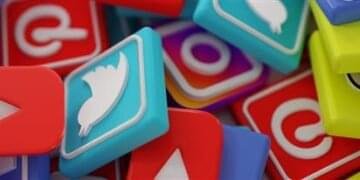 Social Media Optimization (SMO) and SMM Consulting Options for B2B